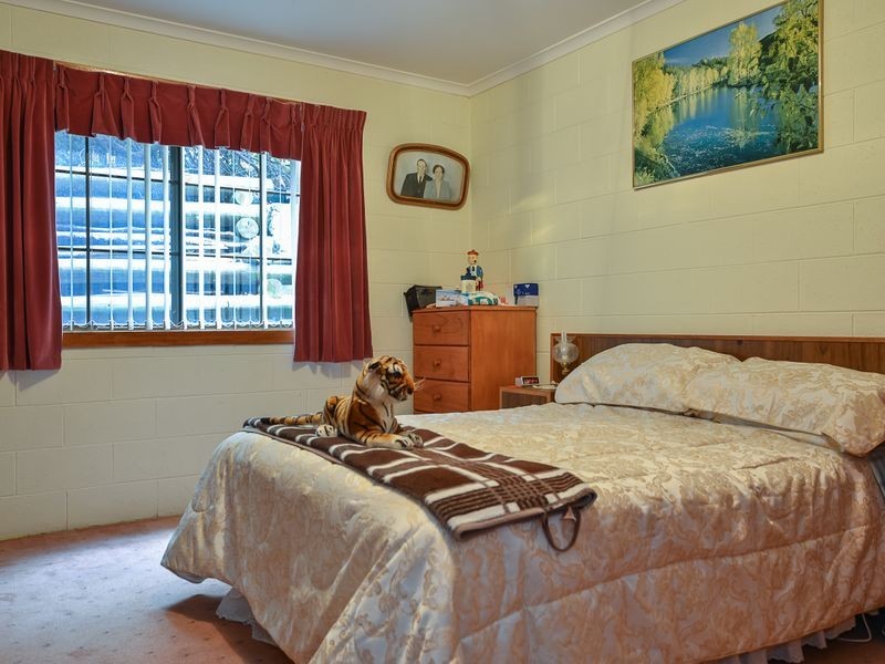 12 Officer Street, Rosetta TAS 7010