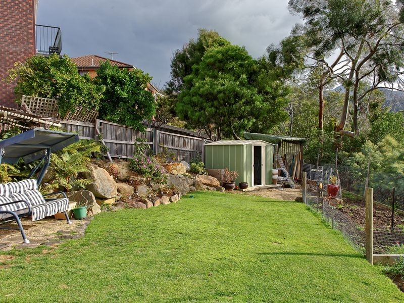 12 Officer Street, Rosetta TAS 7010