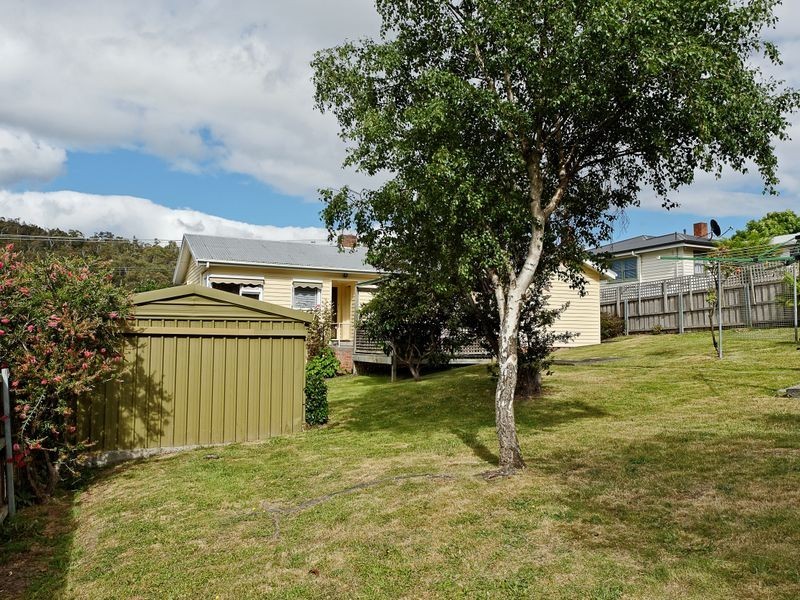 84 Clinton Road, Geilston Bay TAS 7015