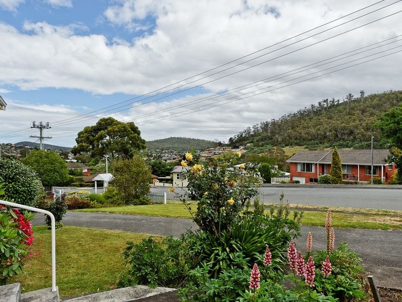 84 Clinton Road, Geilston Bay TAS 7015