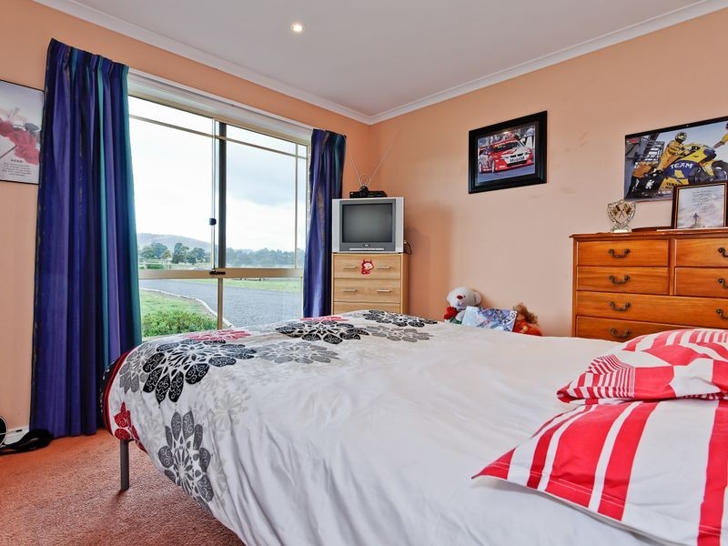 1 Blackburn Avenue, Pontville TAS 7030