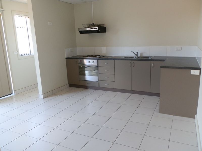 2/6 Timsbury Road, Glenorchy TAS 7010