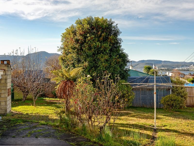 27 Carcoola Street, Chigwell TAS 7011