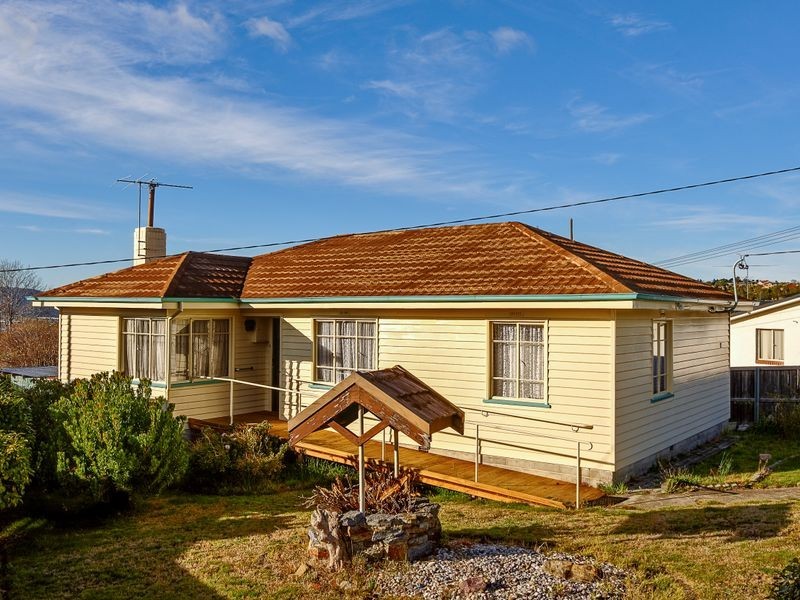 27 Carcoola Street, Chigwell TAS 7011