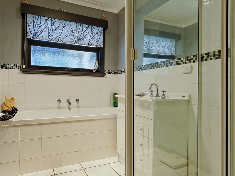 24 Glenlusk Road, Berriedale TAS 7011