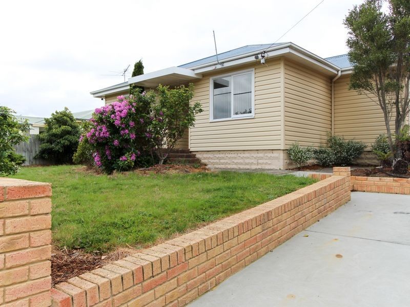 1/11 Amaroo Road, Austins Ferry TAS 7011