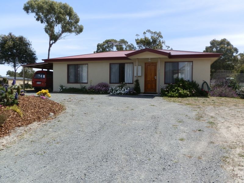 8 Carlton Court, Carlton TAS 7173