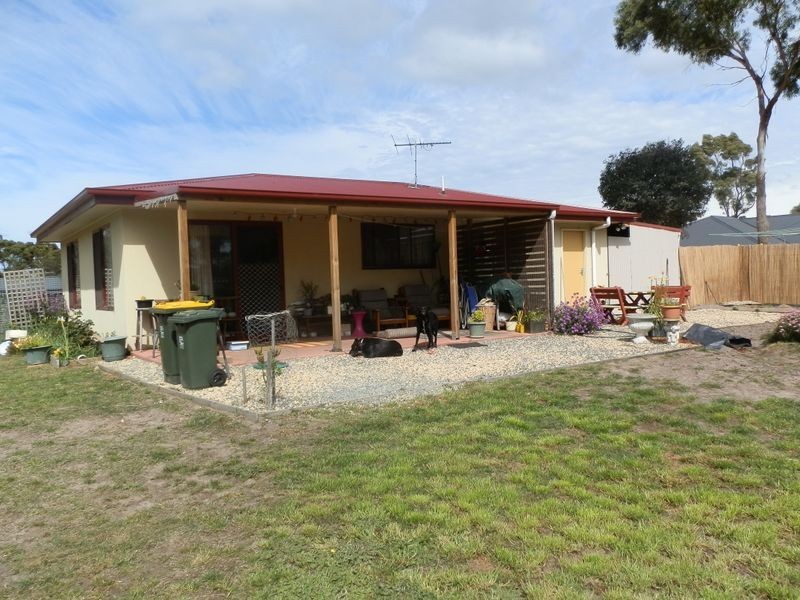 8 Carlton Court, Carlton TAS 7173