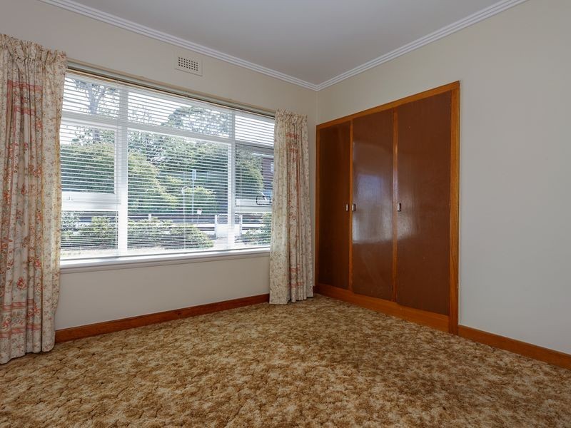 563 Main Road, Montrose TAS 7010