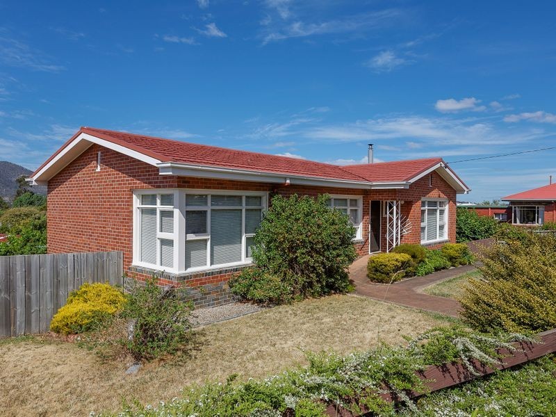 563 Main Road, Montrose TAS 7010