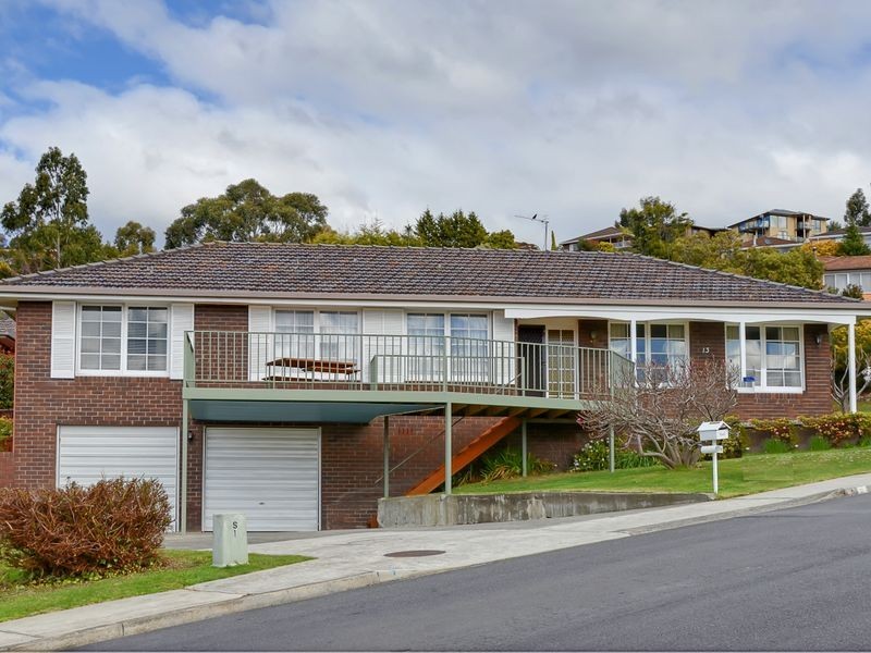 13 Gould Crescent, Rosetta TAS 7010