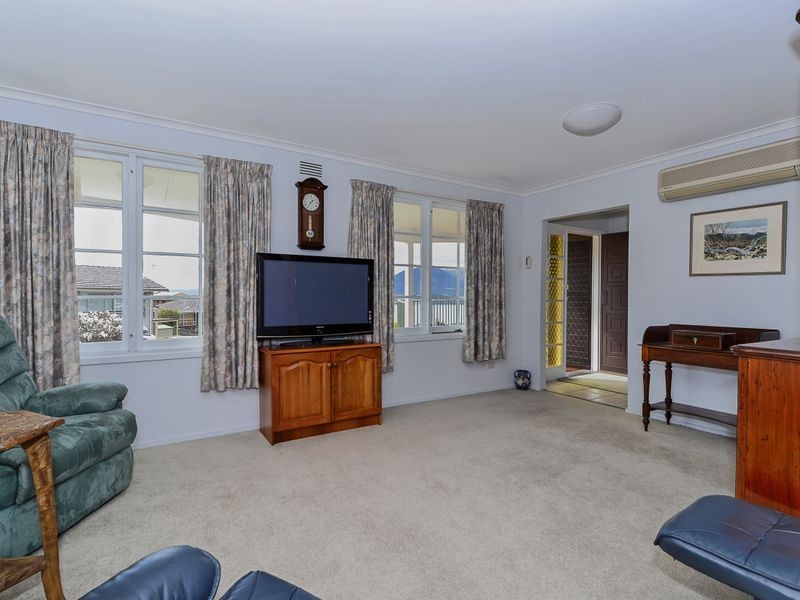 13 Gould Crescent, Rosetta TAS 7010