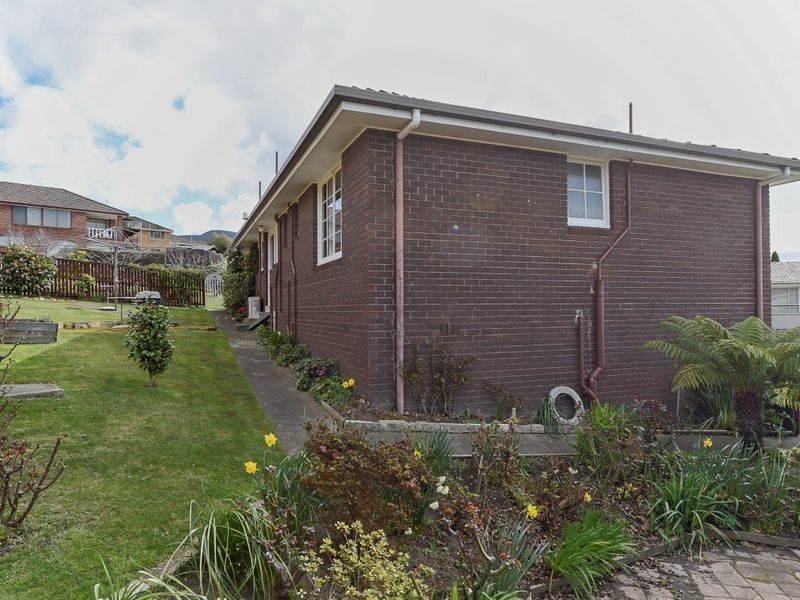 13 Gould Crescent, Rosetta TAS 7010