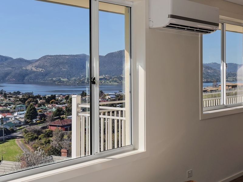 17 Wallcrest Road, Berriedale TAS 7011
