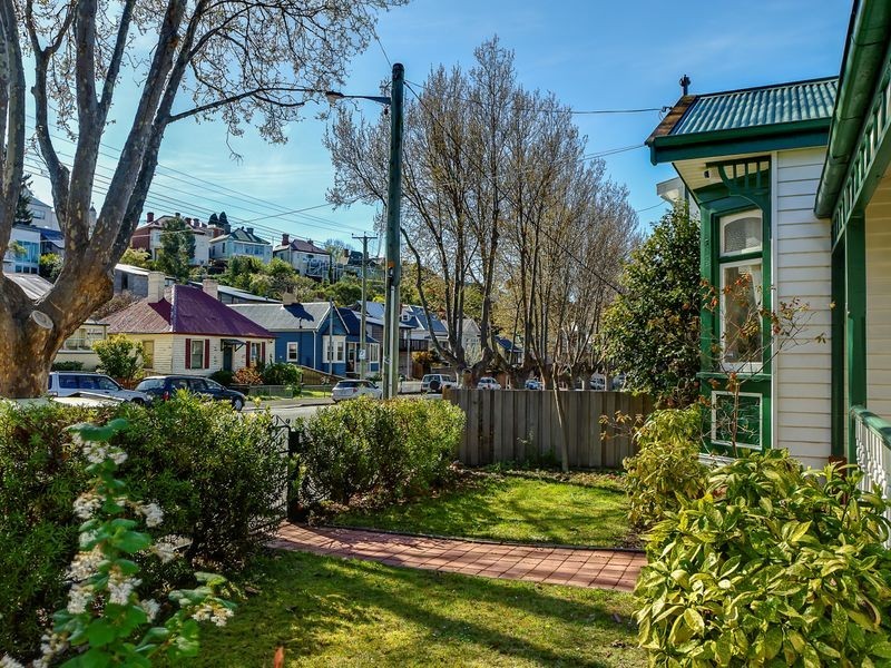 32 Quayle Street, Sandy Bay TAS 7005