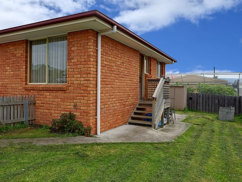 1/1 Alice Place, Brighton TAS 7030