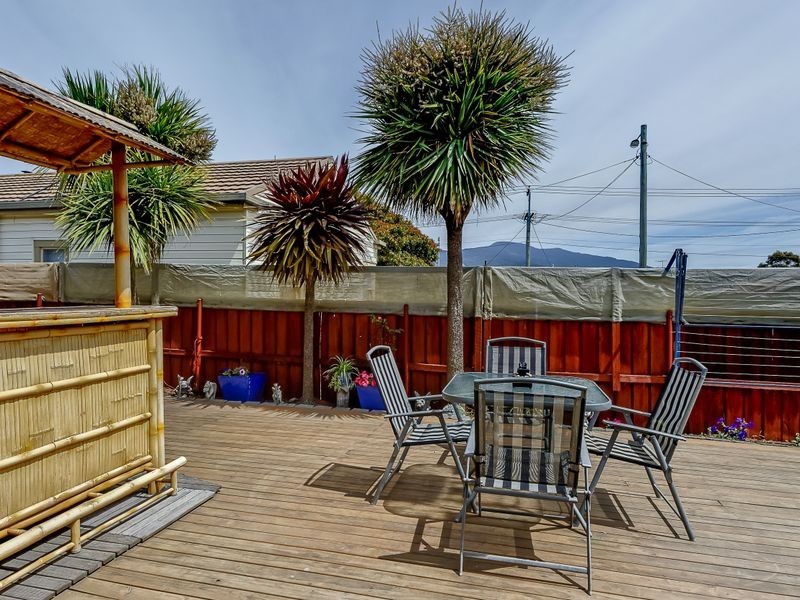 1 Knoll Street, Glenorchy TAS 7010
