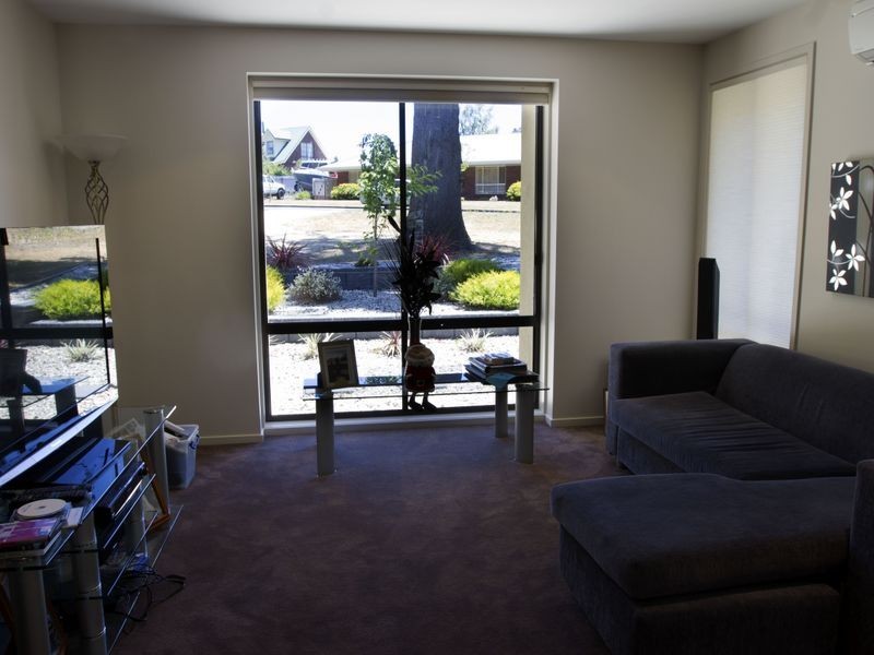83 Derwent Terrace, New Norfolk TAS 7140