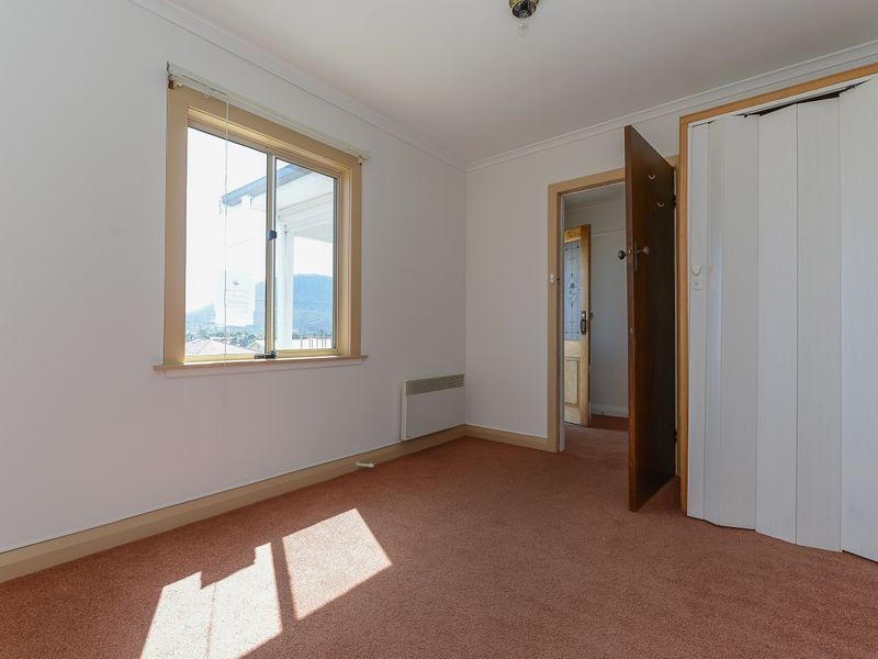 68 Renfrew Circle, Goodwood TAS 7010