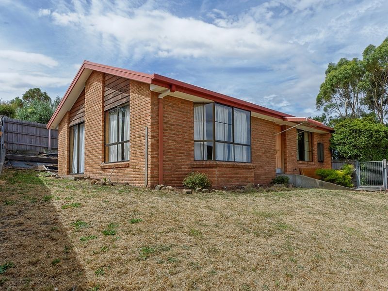 1/11 Chatterton Court, Claremont TAS 7011
