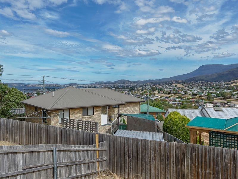1/11 Chatterton Court, Claremont TAS 7011