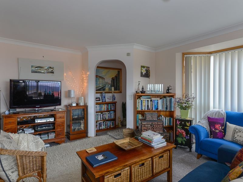 2/9 Donald Court, Glenorchy TAS 7010