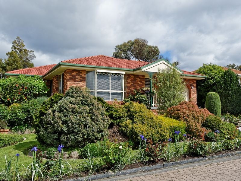 16 Vermont Court, Berriedale TAS 7011