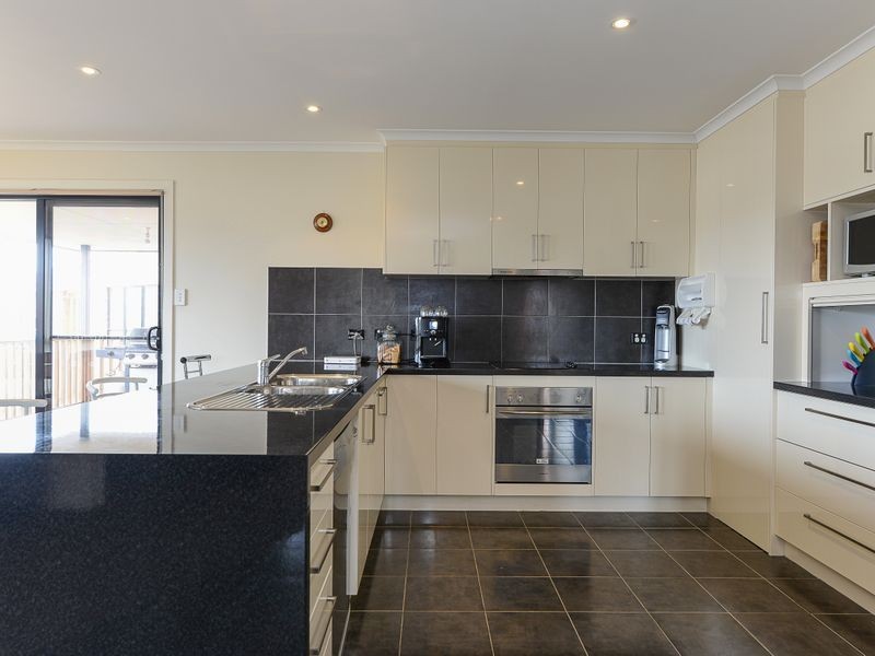 17 Phemie Court, Brighton TAS 7030