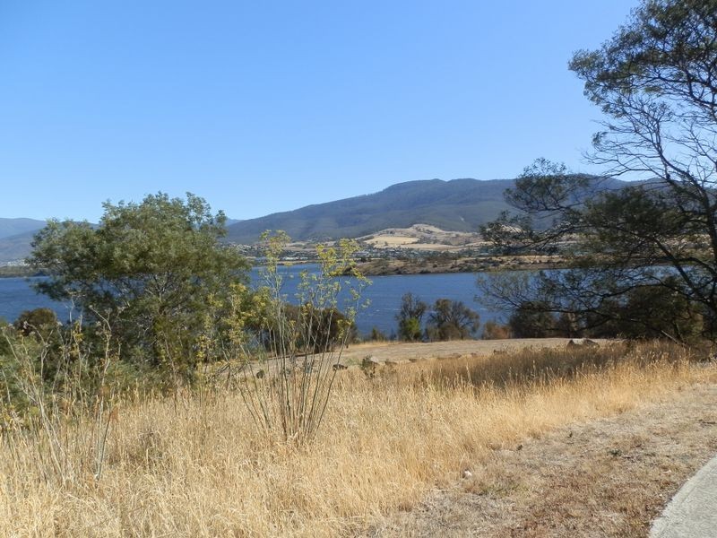 47 Lamprill Circle, Herdsmans Cove TAS 7030