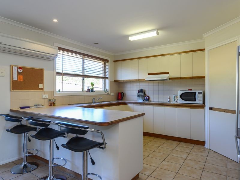 42 Reynolds Road, Midway Point TAS 7171
