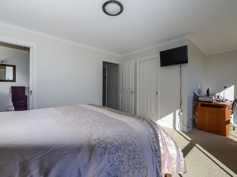 42 Reynolds Road, Midway Point TAS 7171