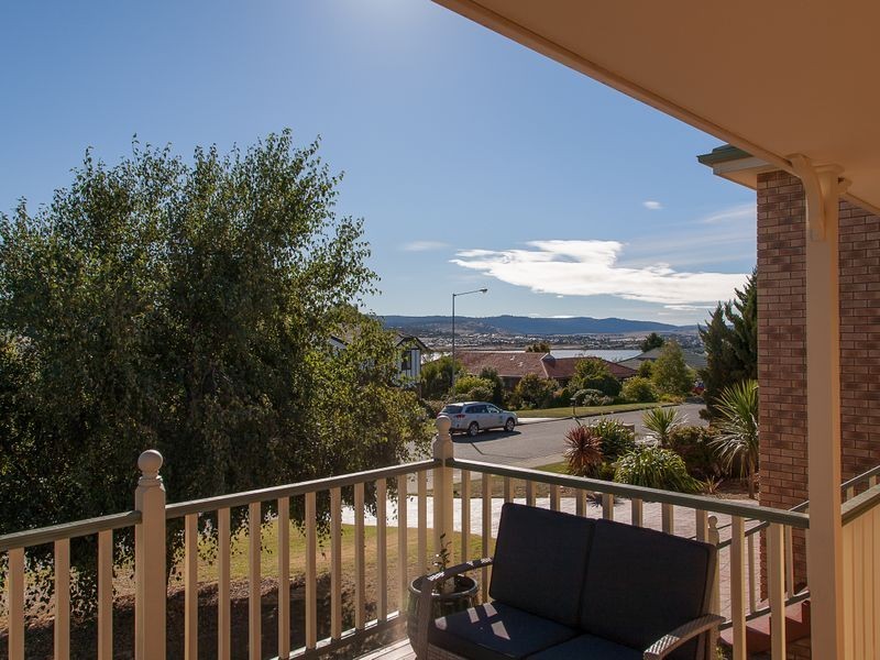 42 Reynolds Road, Midway Point TAS 7171