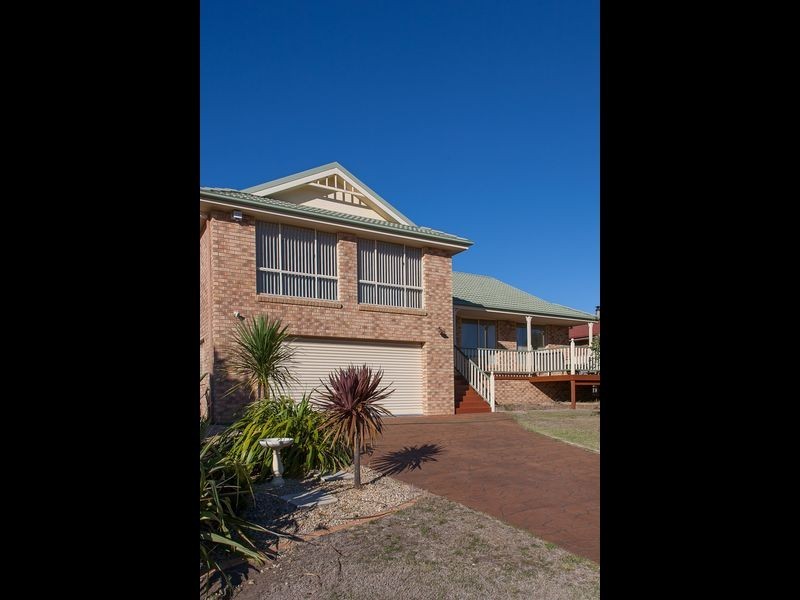 42 Reynolds Road, Midway Point TAS 7171