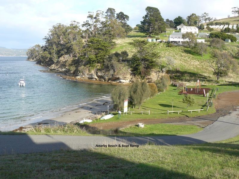 320 Tinderbox Road, Tinderbox TAS 7054