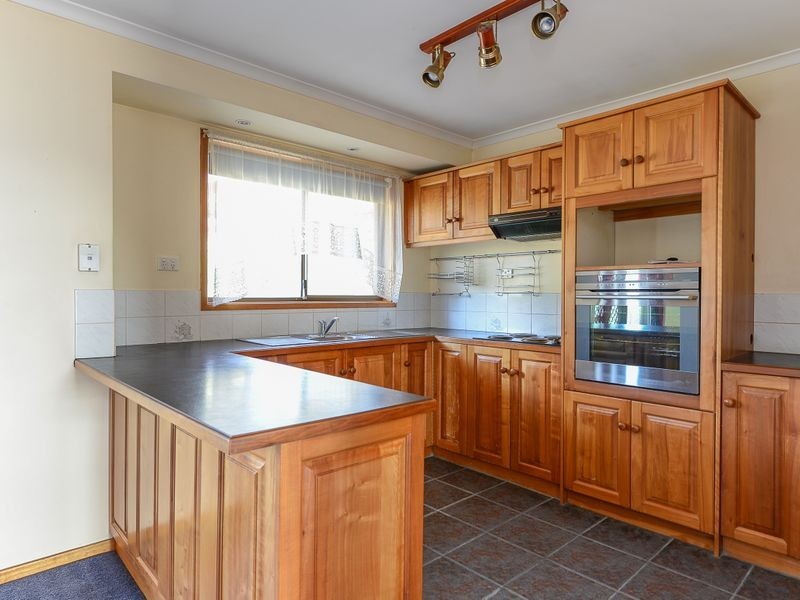 59 Arncliffe Road, Austins Ferry TAS 7011