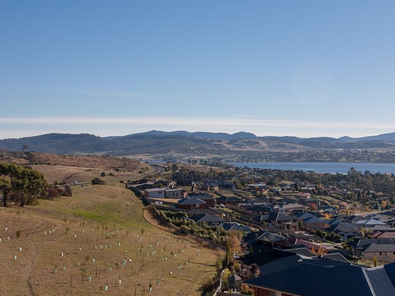 59 Arncliffe Road, Austins Ferry TAS 7011