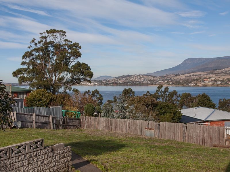 16 Finlay Street, Bridgewater TAS 7030