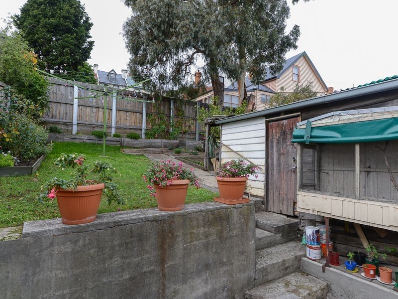 115-117 Brooker Avenue, Glebe TAS 7000