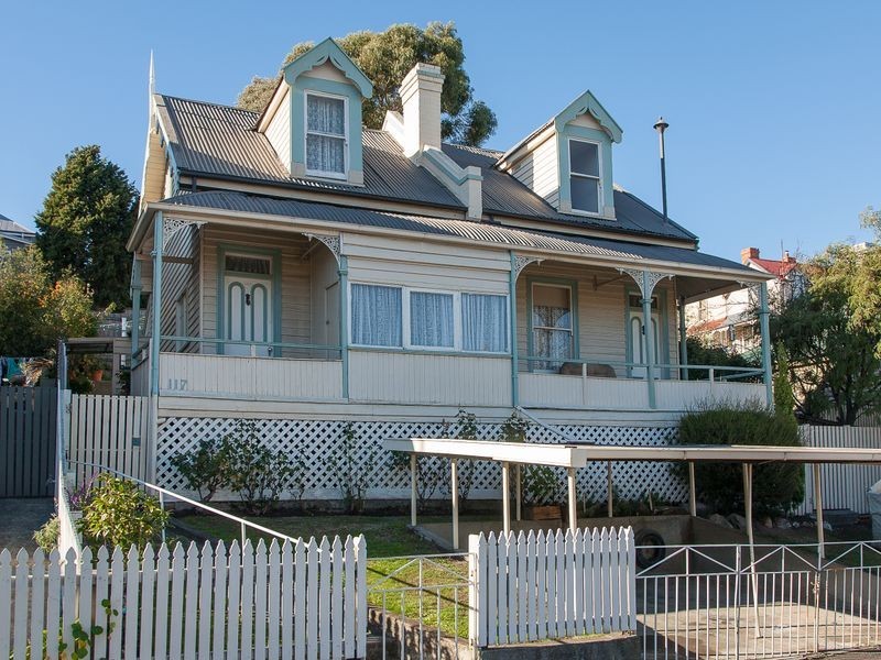 115-117 Brooker Avenue, Glebe TAS 7000