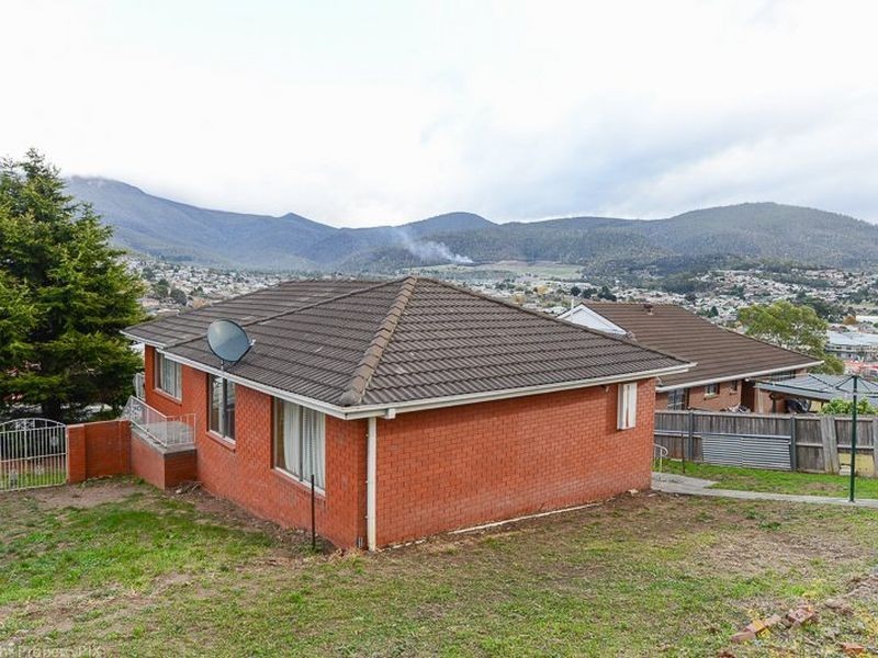 14 Gale Street, Glenorchy TAS 7010