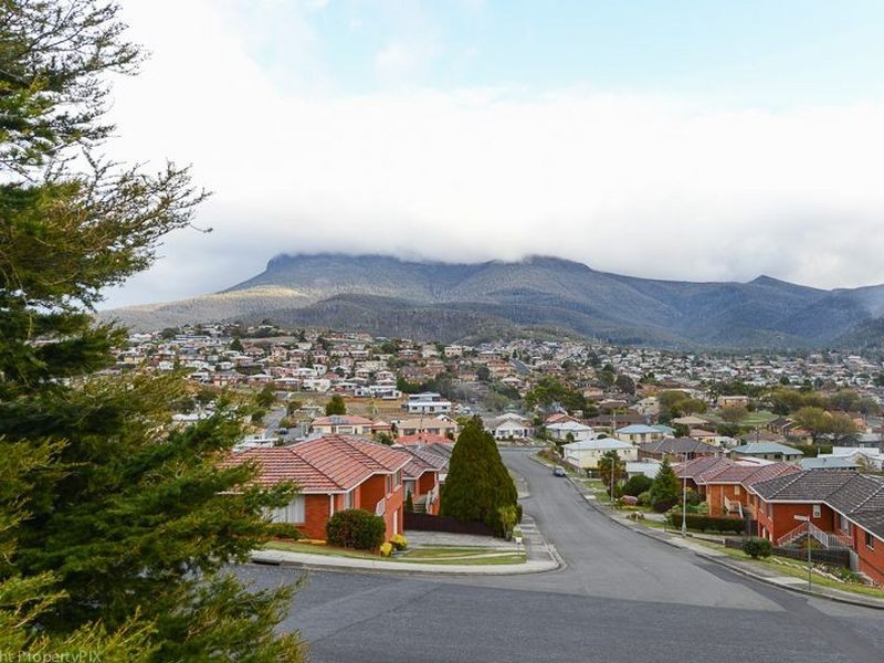 14 Gale Street, Glenorchy TAS 7010