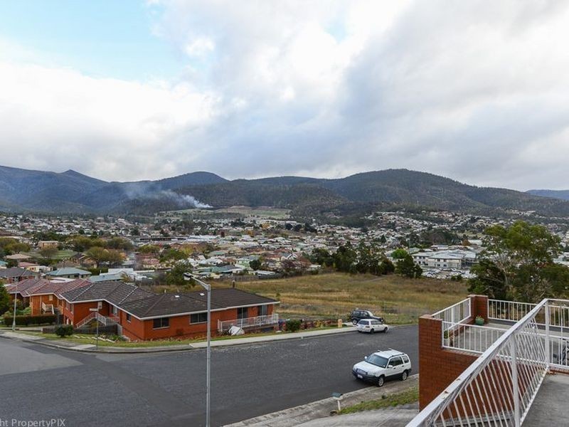 14 Gale Street, Glenorchy TAS 7010