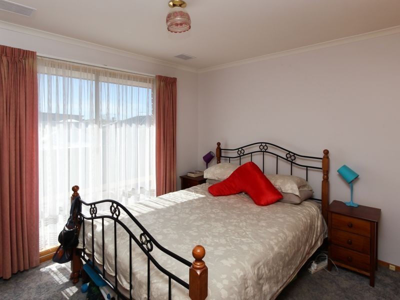 2/20 Garden Road, Moonah TAS 7009