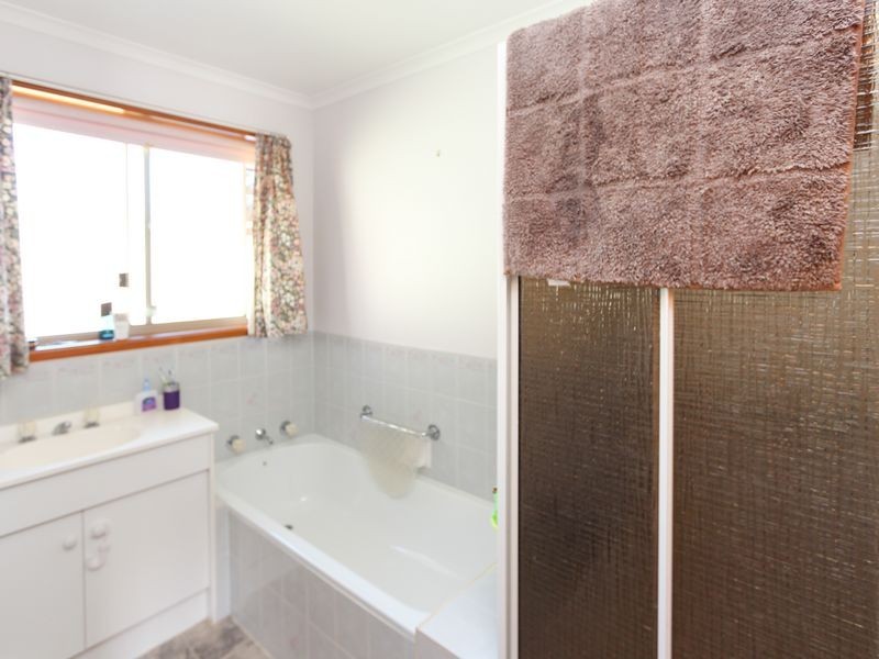 2/20 Garden Road, Moonah TAS 7009