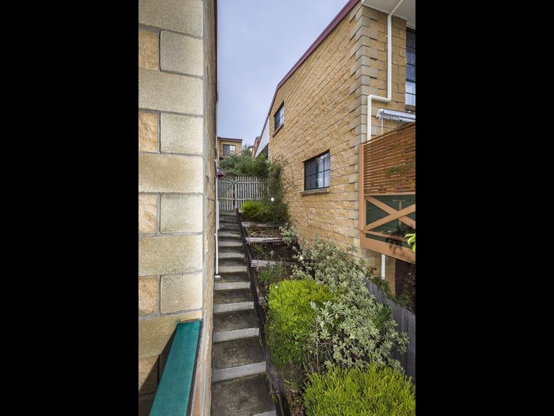 9/14 Bowden Street, Glenorchy TAS 7010