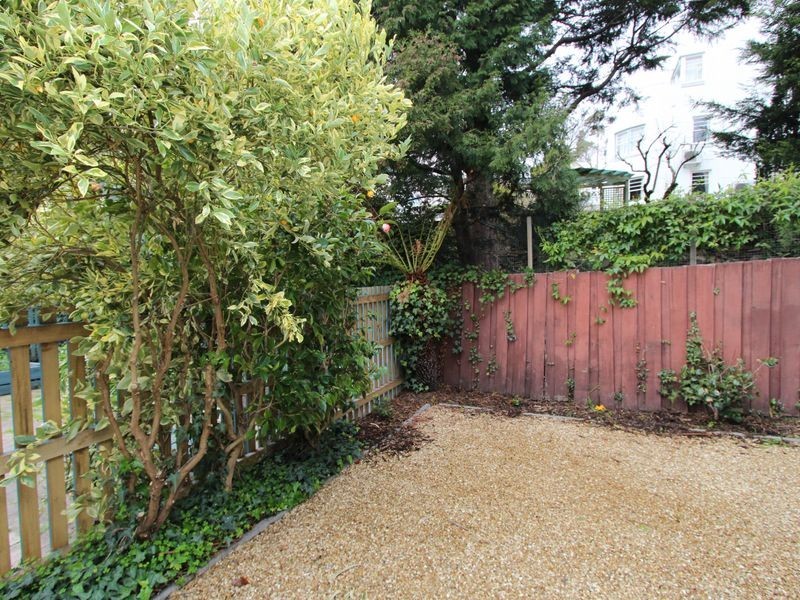 3/8C Lambert Avenue, Sandy Bay TAS 7005