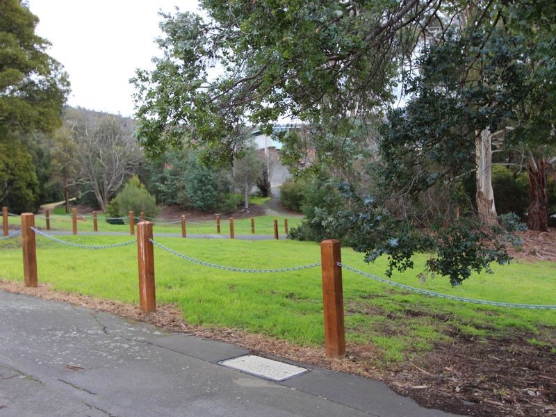 3/8C Lambert Avenue, Sandy Bay TAS 7005