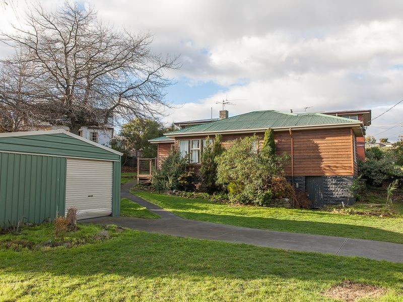 14 Merley Road, Austins Ferry TAS 7011