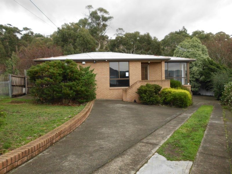12 Carnegie Street, Claremont TAS 7011