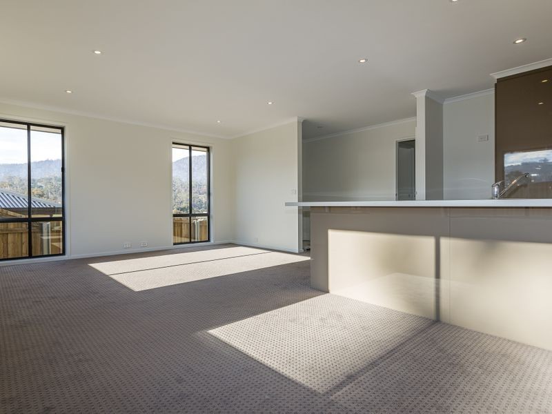 1/7 Bay Waters Court, Old Beach TAS 7017